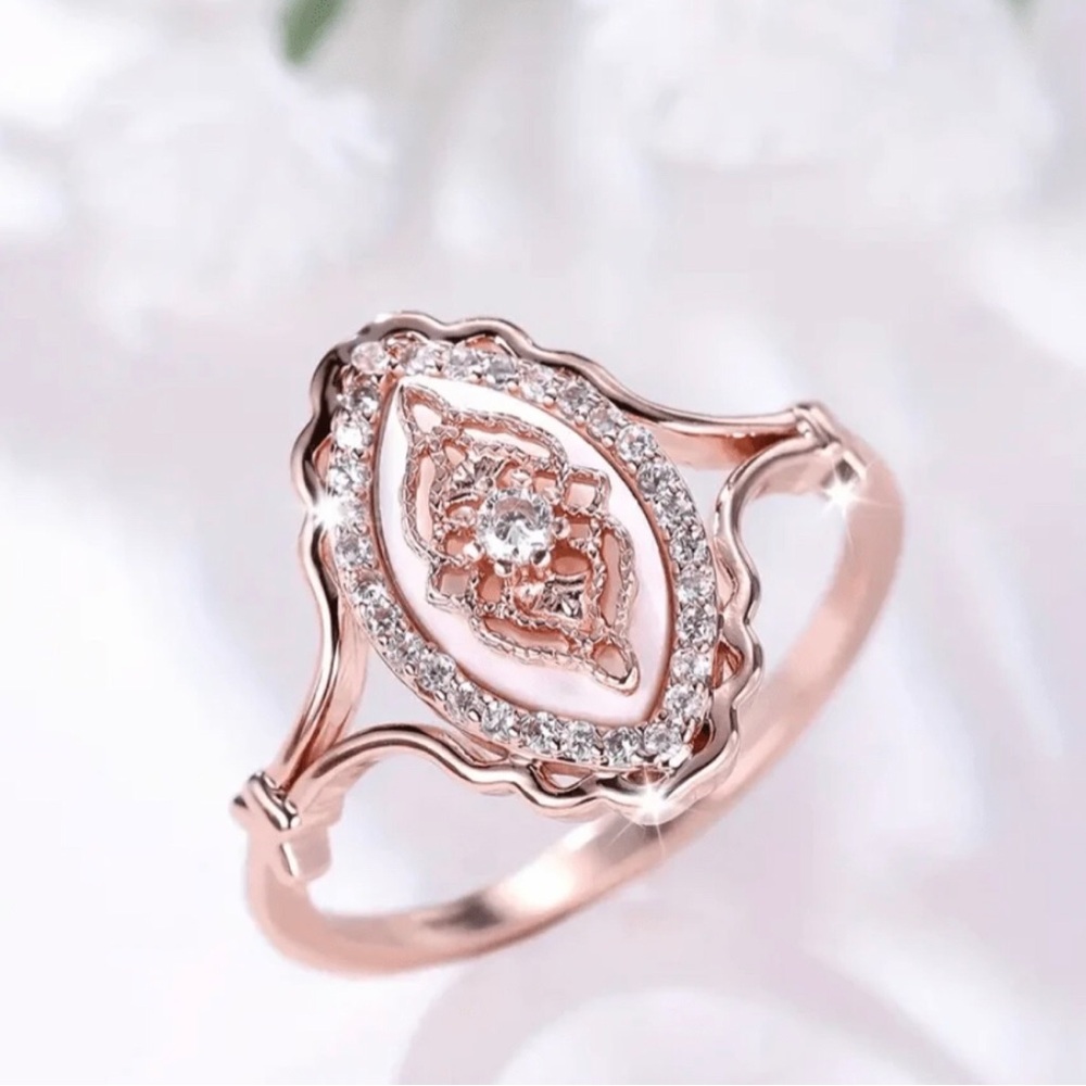 New✨RoseGold 14k Vintage Shell ring ✨